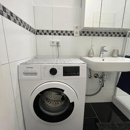 Apartment Zentrale 2 Zimmerwohnung Dusseldorf